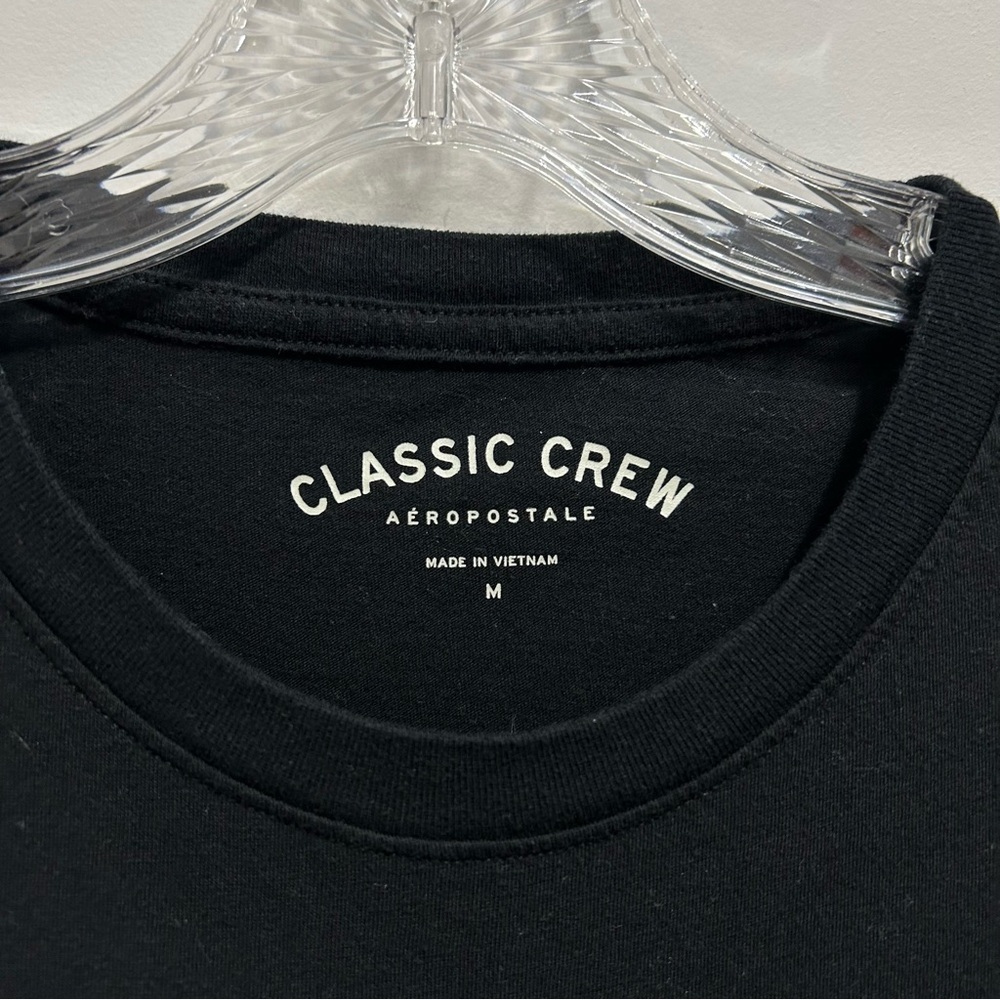 Aeropostale Women’s Black Classic Crew Tee - Picture 3 of 4
